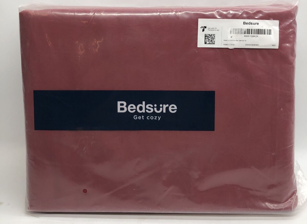 Bedsure Premium Bamboo Sheet Set Deep Pockets Red Soft 108x102 Cal. King 6 Piece