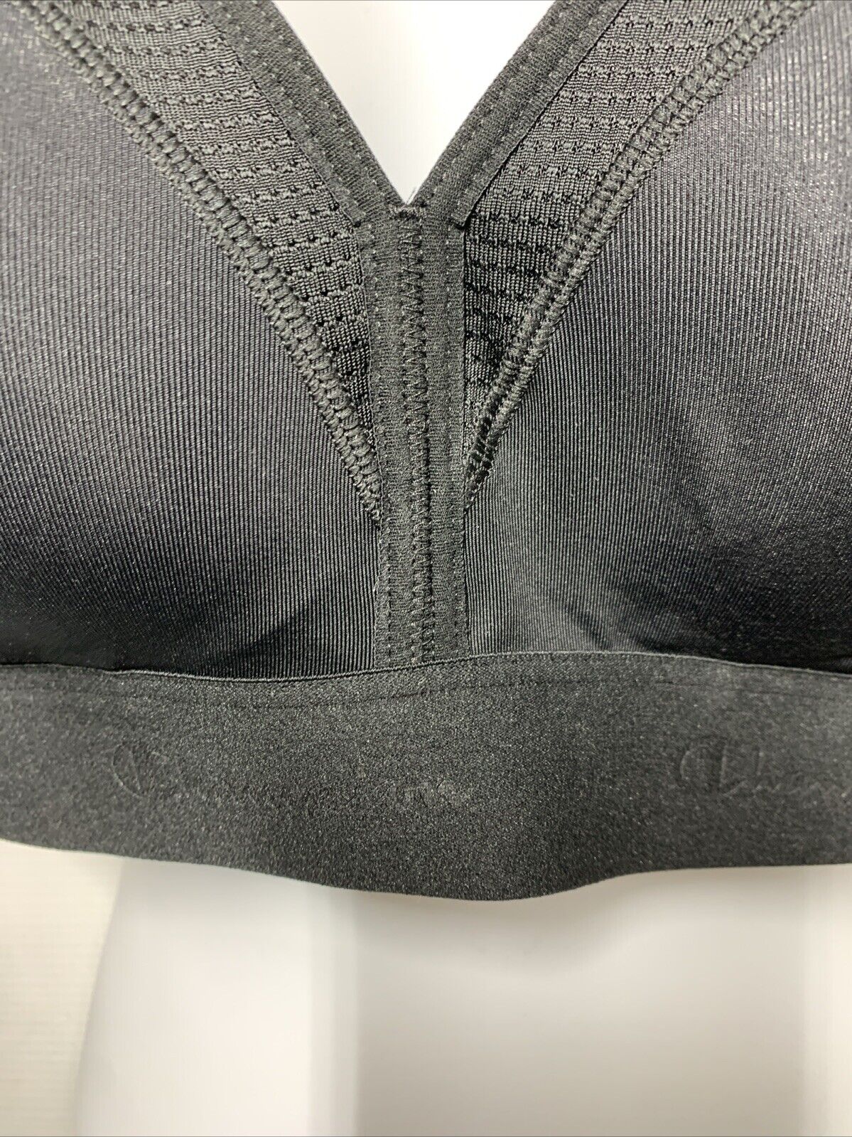 Champion Sports Bra Womens Large Black Wireless Racerback Molded Moderate B9373