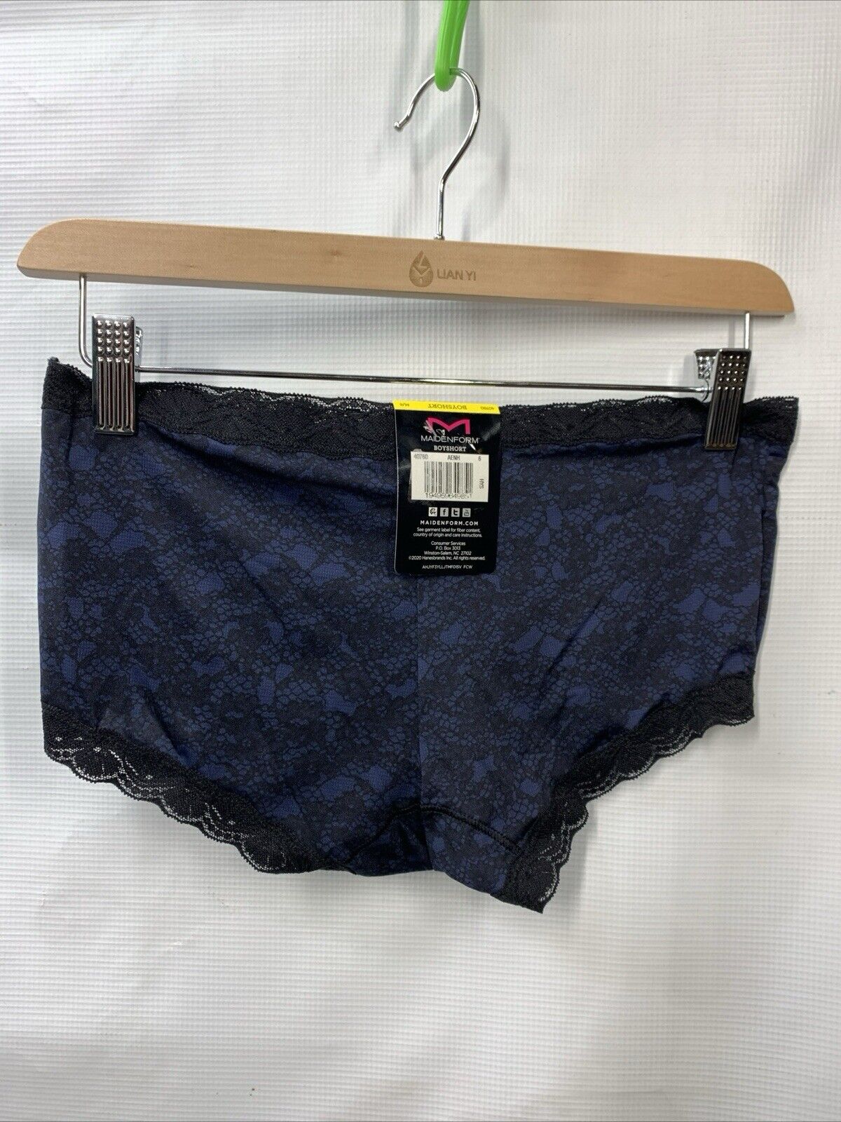 Maidenform 40760 Classics Microfiber and Lace Boyshort Panty Size M/6 - 3 Pack