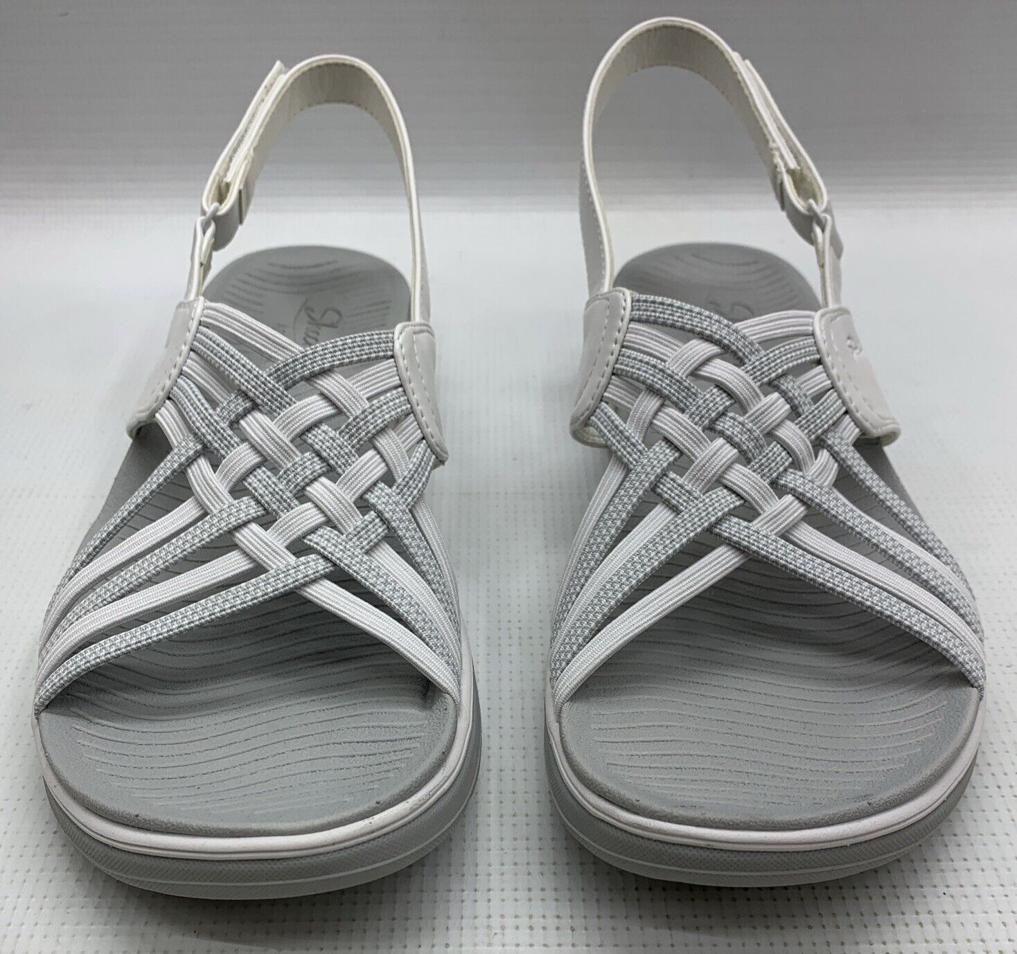 Skechers Womens Archfit Reggae Sport hometown White/Gray size 9 Open Toe Slip-on