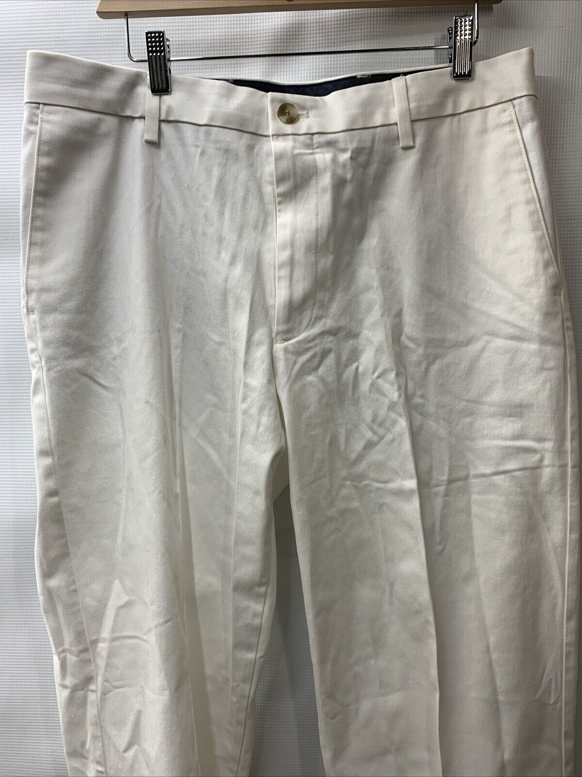 Dockers Men's Classic Fit Signature Khaki Lux Cotton Stretch Pants 34x36. White