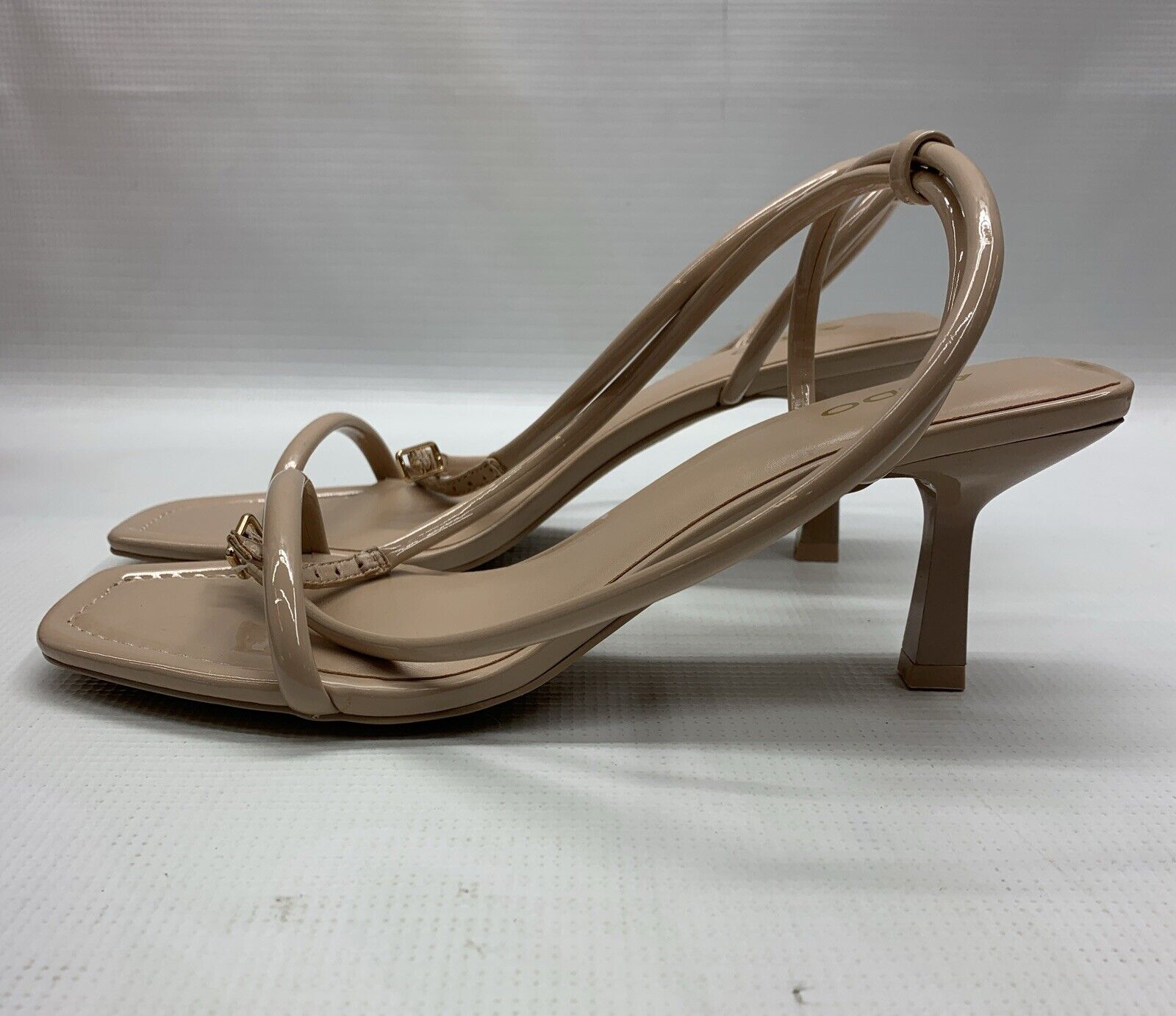 ALDO Women's Dime Pump Bone Heel Sandal Size 9 Open Square Toe Buckle closure