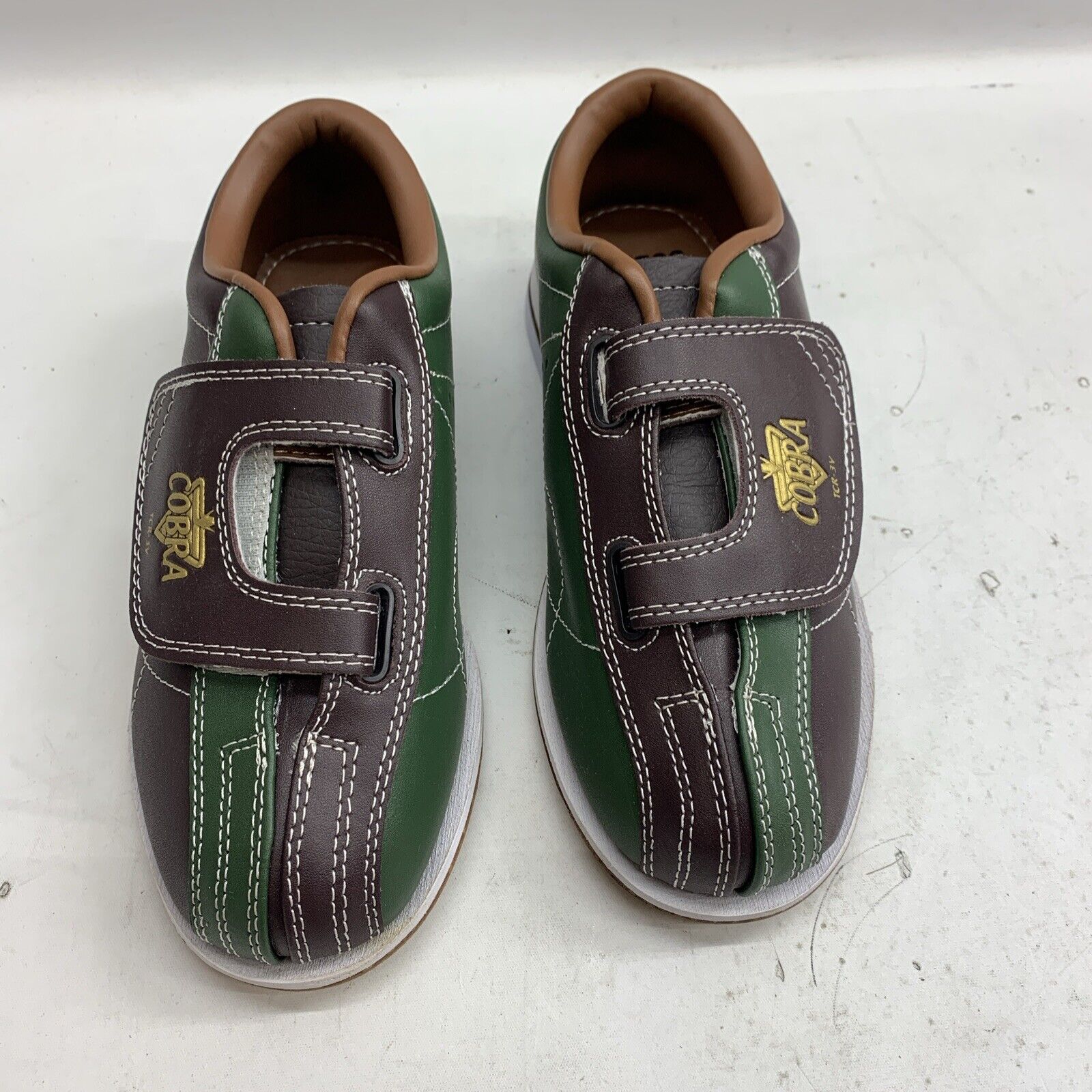 Cobra TCR-3V Brown/Green V-Strap Kids Bowling Rental Shoes Size 4.5/6 Hook/Loop