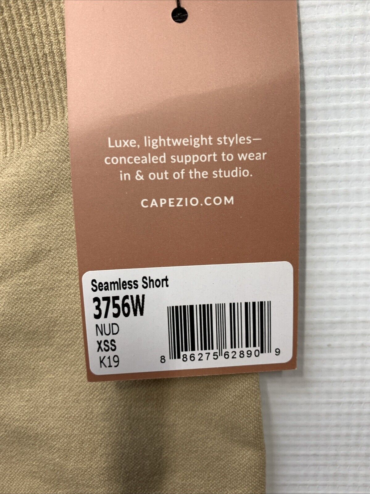 Capezio NUDE Seamless Boy Cut Short Size XXS 3756W Lightweight Concealed Support