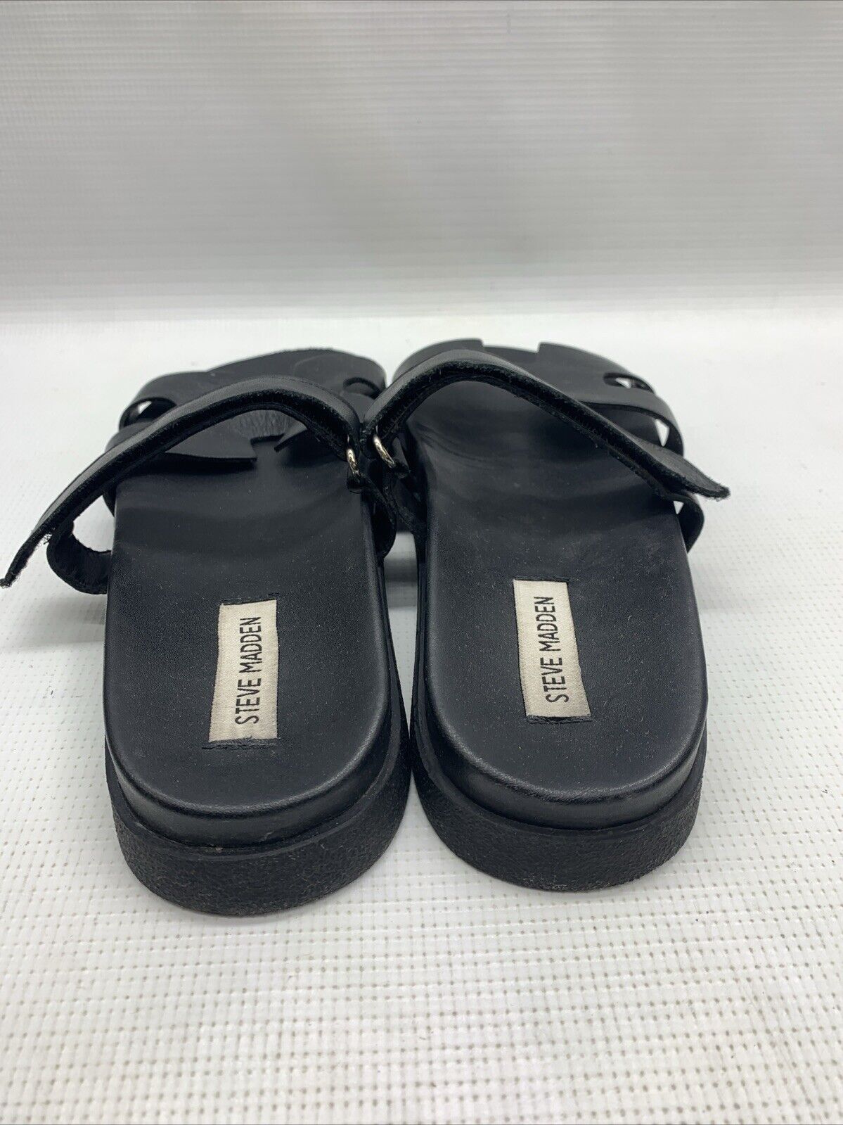 Woman's Sandals Steve Madden Mayven Flatform Sandal Size 9.5 Open Toe Slip-on